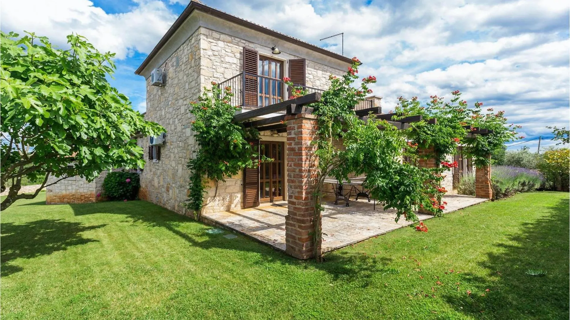 Holiday home Villa Jelena Vizinada Croatia